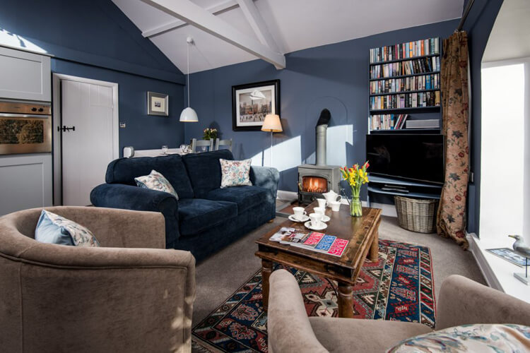 Beacon Hill Farm - Image 4 - UK Tourism Online