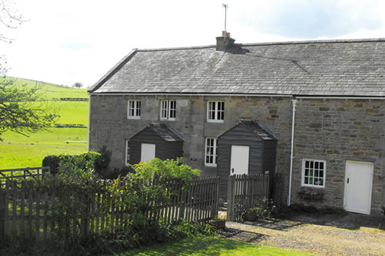 Coachman's & Stable Cottages - Image 1 - UK Tourism Online