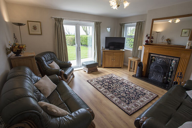 Crabapple Cottage - Image 3 - UK Tourism Online