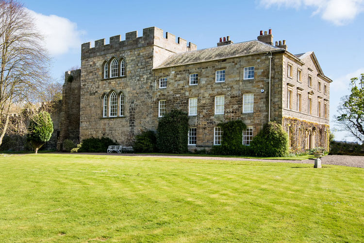 Craster Tower Penthouse Apartment - Image 1 - UK Tourism Online