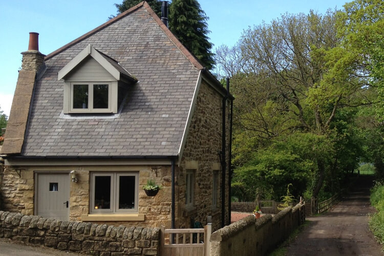 Coastal Retreats and Country - Image 1 - UK Tourism Online