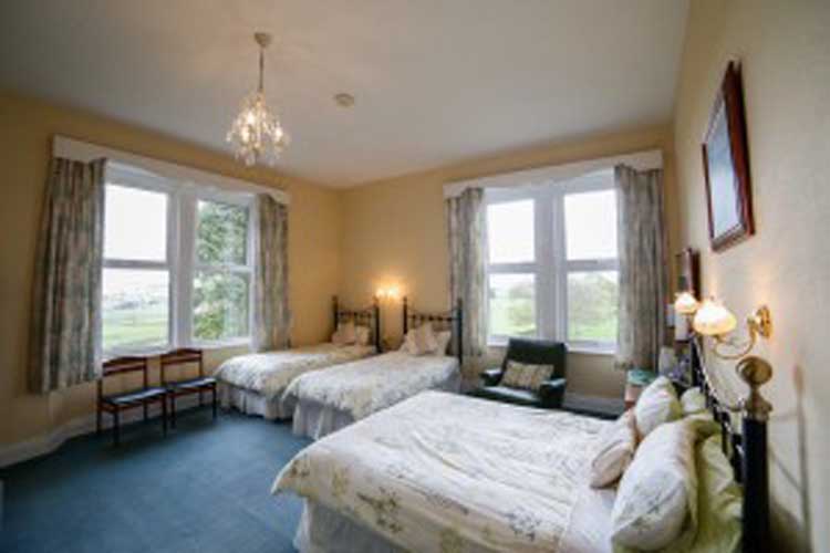 Dunns Houses Farmhouse Bed & Breakfast - Image 3 - UK Tourism Online