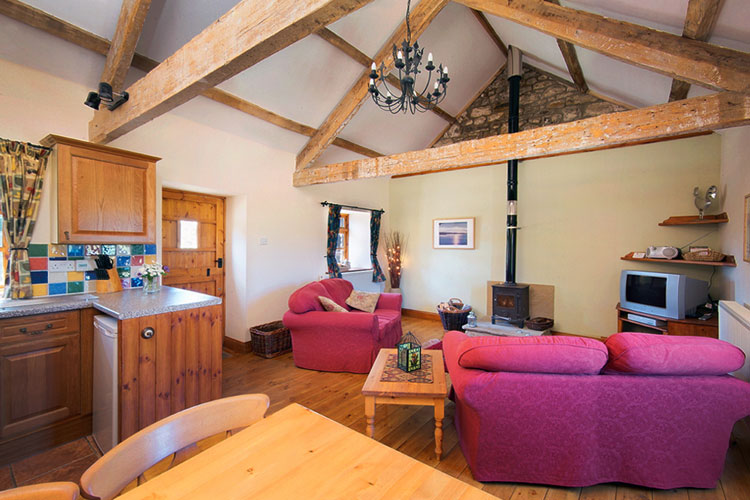 Elishaw Farm Holiday Cottages - Image 2 - UK Tourism Online