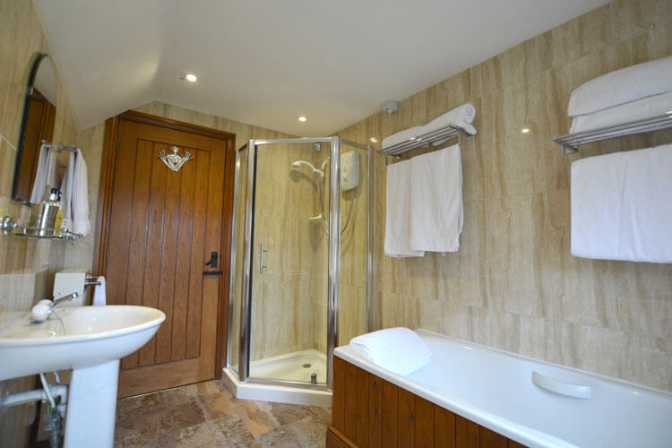 Fell View Cottage - Image 5 - UK Tourism Online