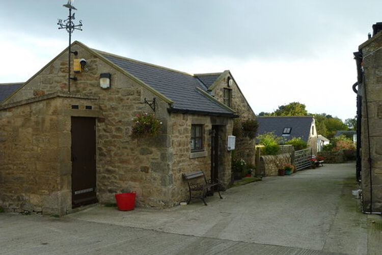 Houghton North Farm - Image 1 - UK Tourism Online