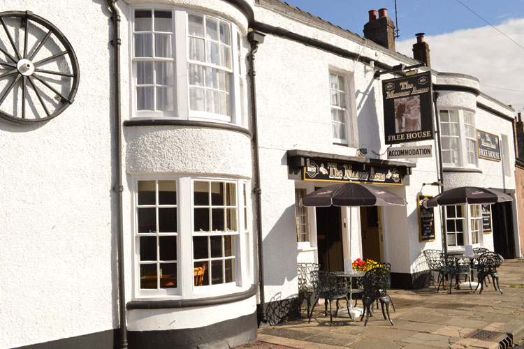 The Masons Arms - Image 1 - UK Tourism Online