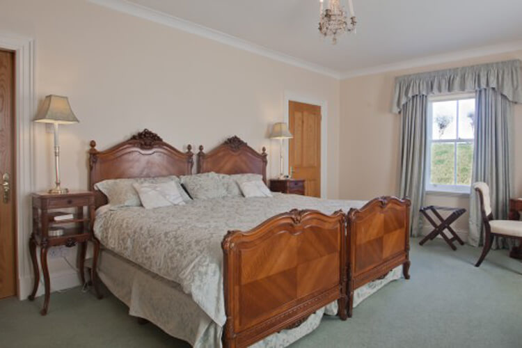 West Longridge Manor B&B and Cottages - Image 4 - UK Tourism Online