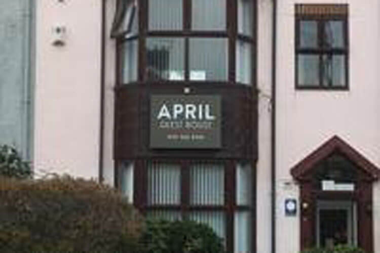 April Guest House - Image 1 - UK Tourism Online