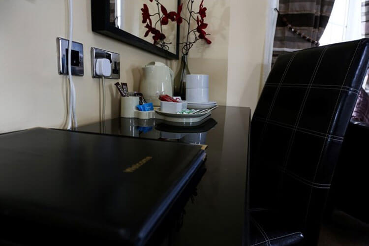 Atlantis Guest House - Image 2 - UK Tourism Online