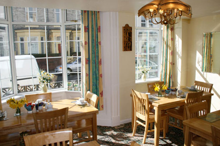 The Clifton Hotel - Image 3 - UK Tourism Online