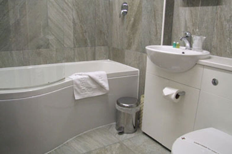 Bowes Incline Hotel - Image 5 - UK Tourism Online