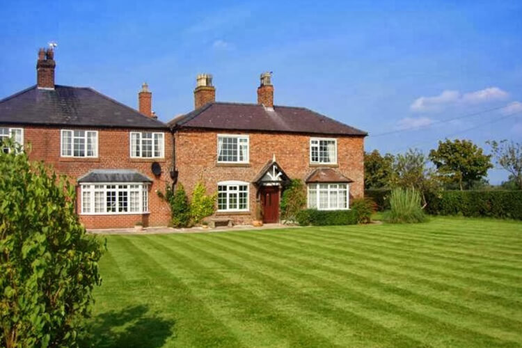 Kingsmarsh Bed & Breakfast Bed & Breakfast in Chester