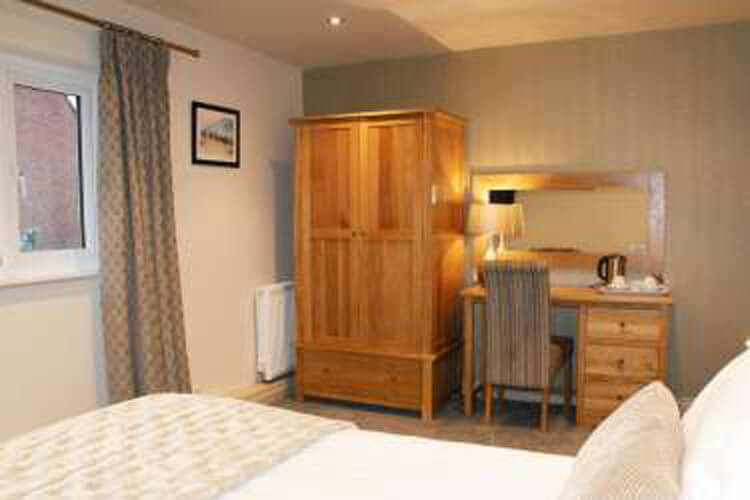 Lamb Inn Guesthouse - Image 2 - UK Tourism Online