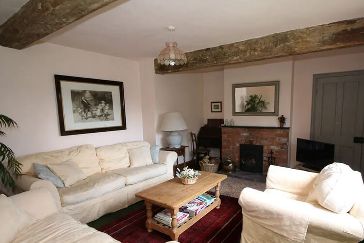 Mill House Farm Cottage - Image 2 - UK Tourism Online