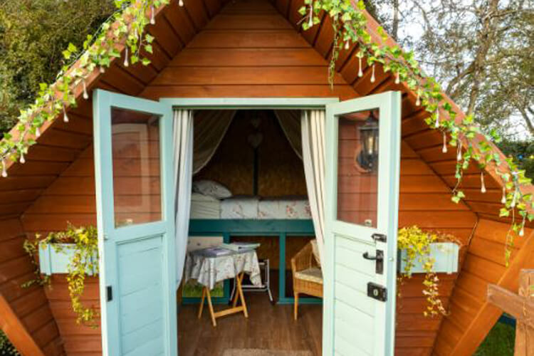 Tipsy Tree Glamping - Image 4 - UK Tourism Online