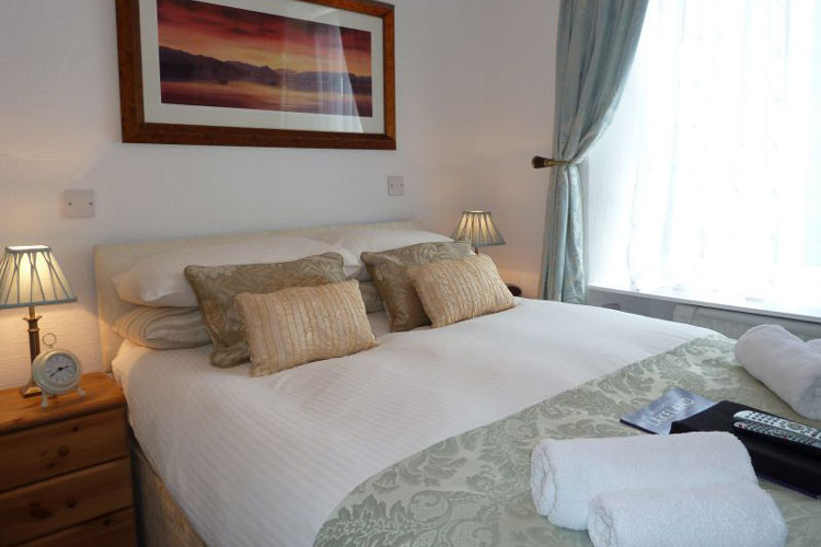 All Seasons Guest House - Image 3 - UK Tourism Online