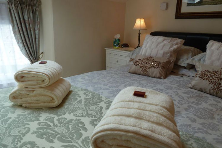 All Seasons Guest House - Image 4 - UK Tourism Online