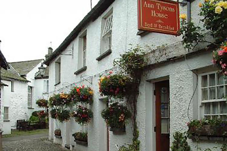 Ann Tyson's House - Image 1 - UK Tourism Online