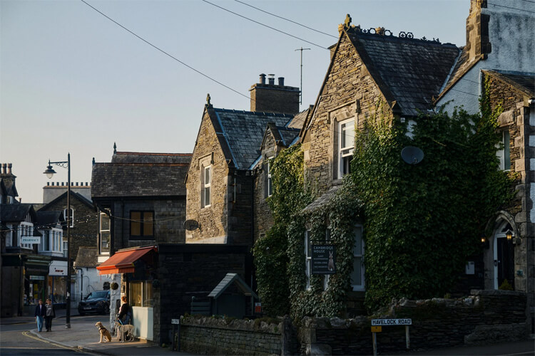 Cambridge House Guest House - Image 1 - UK Tourism Online