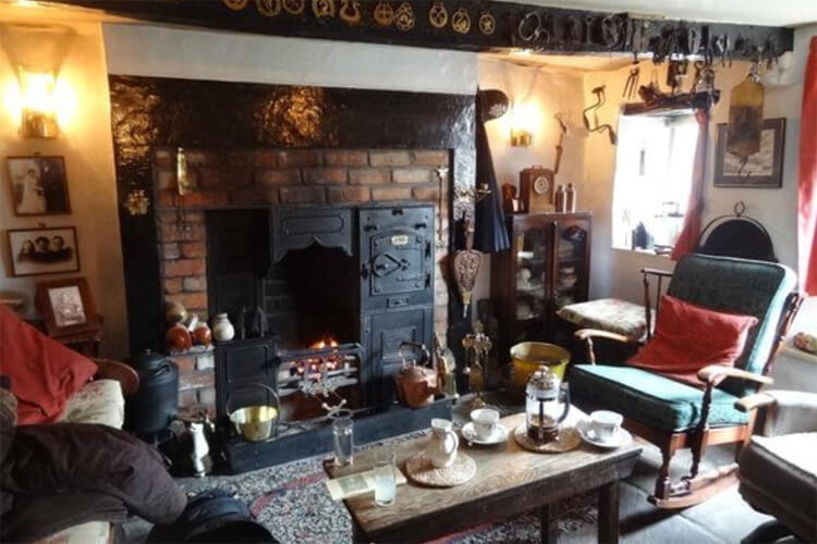 Cross Keys Temperance Inn - Image 2 - UK Tourism Online