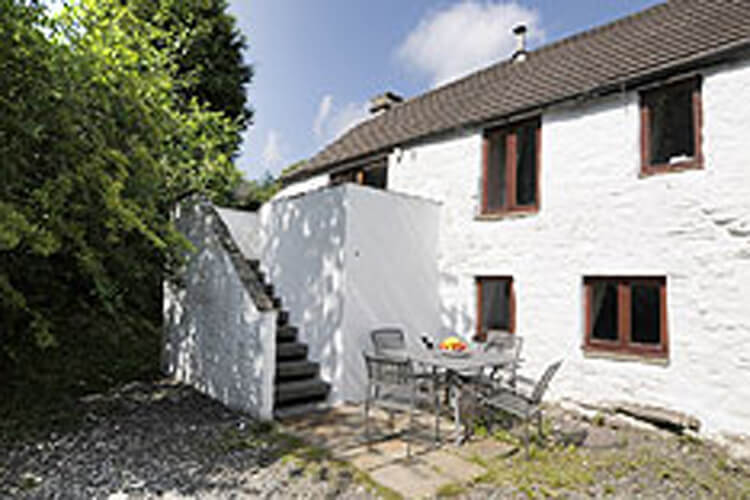 Ghyll Burn Cottage - Image 1 - UK Tourism Online