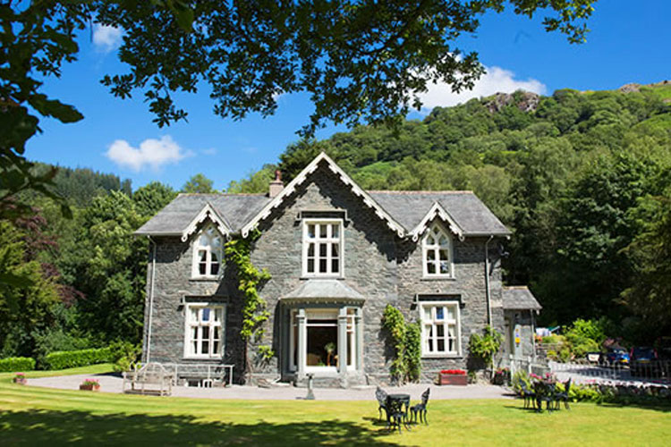 Hazel Bank Country House - Image 1 - UK Tourism Online