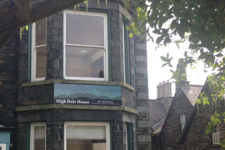 High Dale House - Image 1 - UK Tourism Online