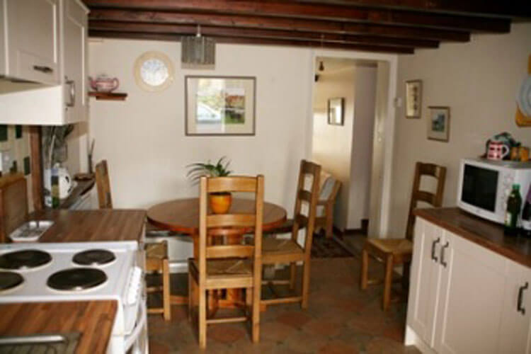 High Wallabarrow Farm Holiday Cottage - Image 3 - UK Tourism Online