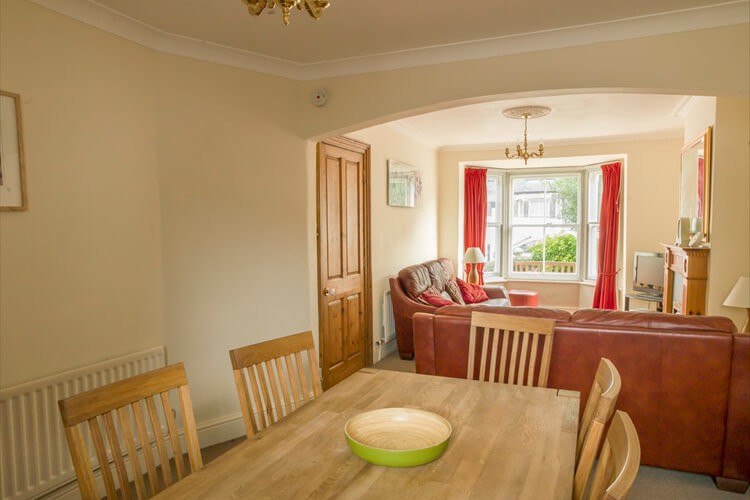 Holly Cottage - Image 2 - UK Tourism Online