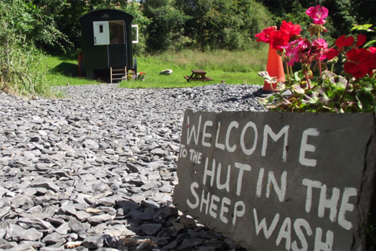 Hut in the Sheep Wash - Image 5 - UK Tourism Online