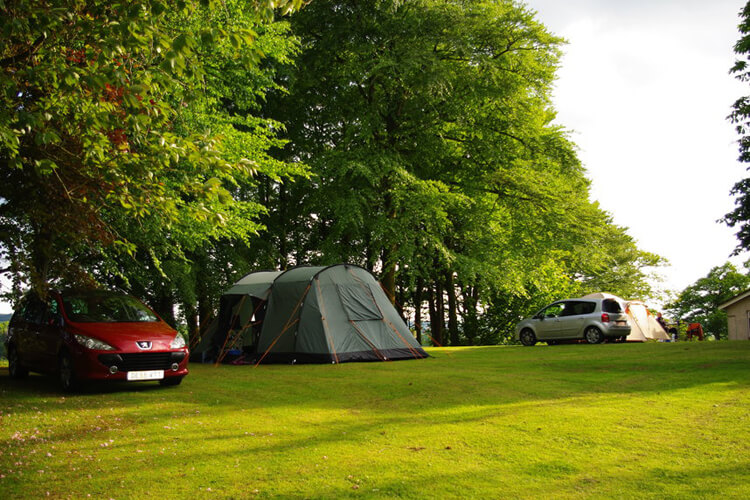 Larches Caravan Park - Image 3 - UK Tourism Online