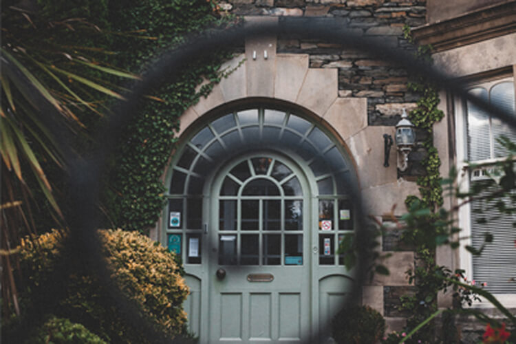 Oakfold House - Image 1 - UK Tourism Online