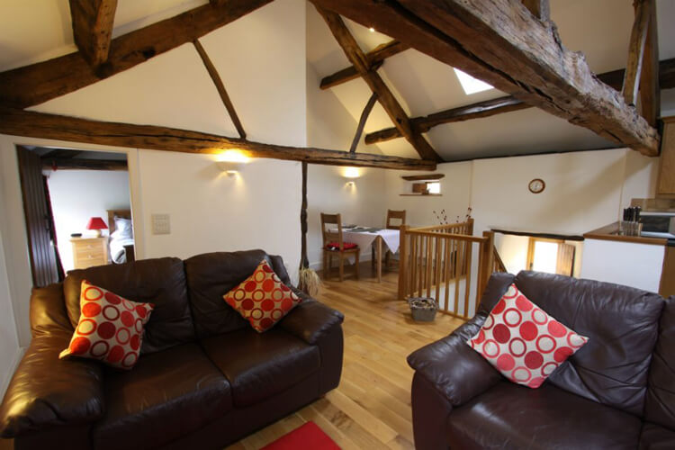 Old Barn Holidays - Image 3 - UK Tourism Online