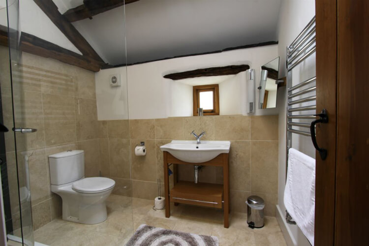 Old Barn Holidays - Image 5 - UK Tourism Online