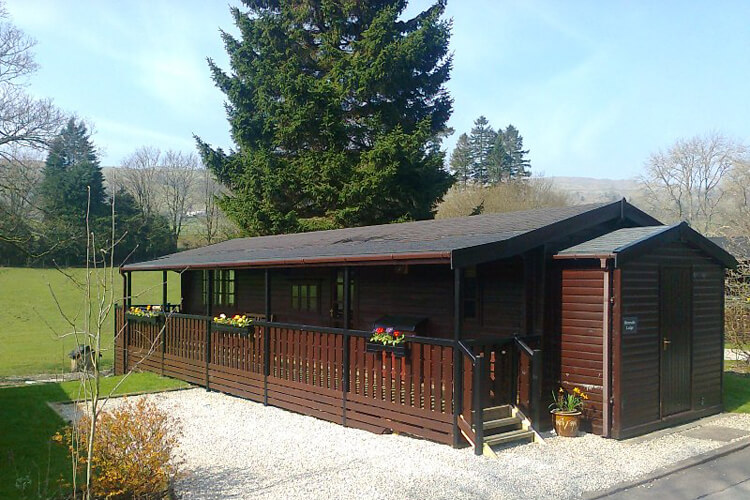 Riverside Lodges - Image 4 - UK Tourism Online