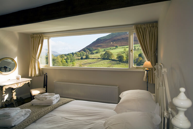 Rowling End House - Image 4 - UK Tourism Online