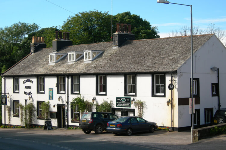 Stanley Arms Hotel - Image 1 - UK Tourism Online