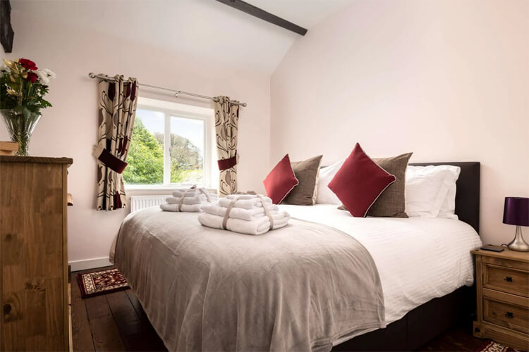 Tallentire Hall - Image 1 - UK Tourism Online