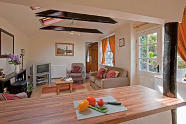 The Abbey Coach House - Image 4 - UK Tourism Online