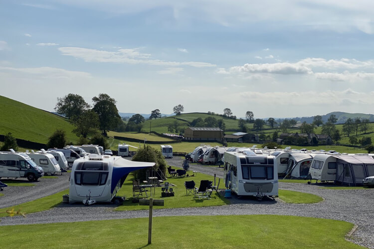 The Ashes Caravan Park - Image 1 - UK Tourism Online