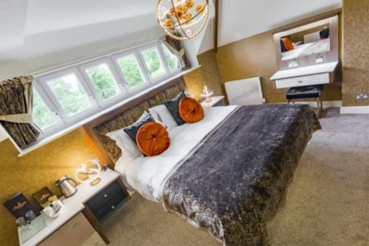 The Cranleigh Boutique Hotel - Image 1 - UK Tourism Online