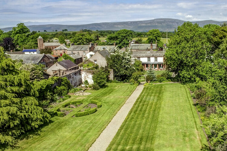 The House at Temple Sowerby - Image 1 - UK Tourism Online