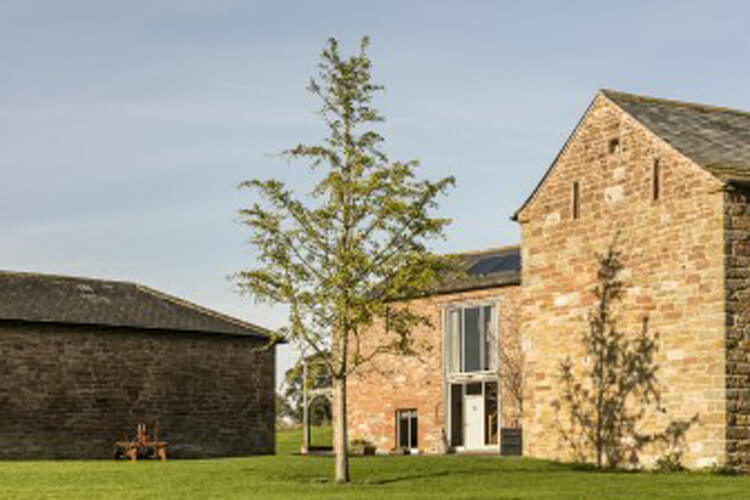 Threshing Barn at Beech House Holidays - Image 1 - UK Tourism Online