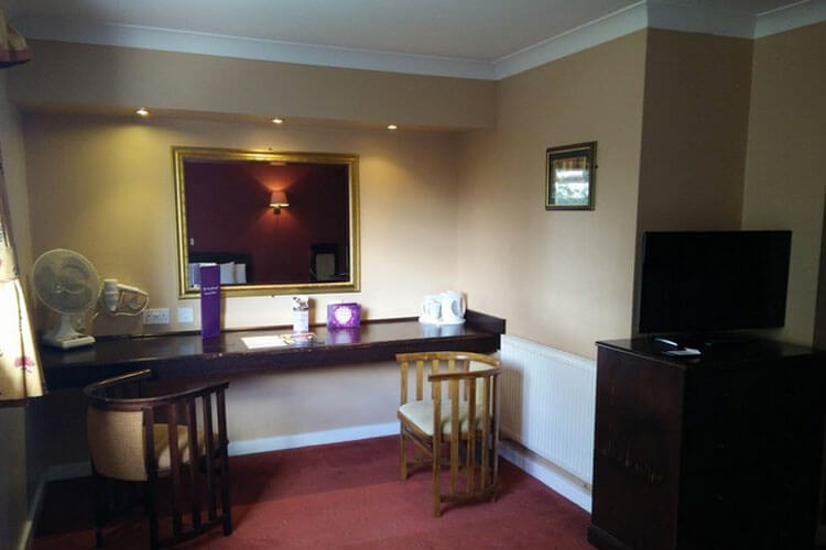 The Greyhound Hotel - Image 3 - UK Tourism Online