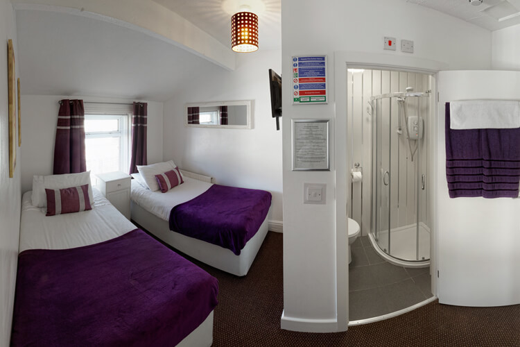 Ardern Hotel - Image 4 - UK Tourism Online