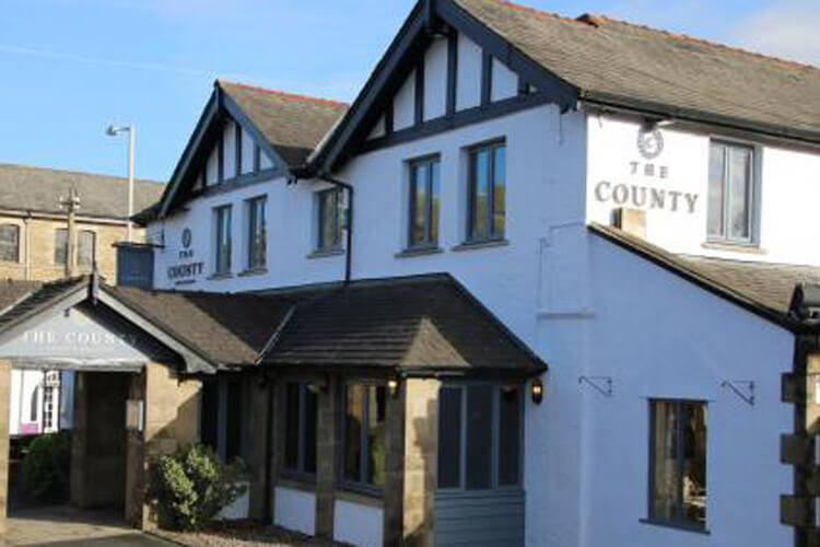 The County Lodge and Brasserie - Image 1 - UK Tourism Online