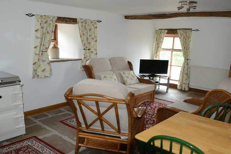 Crimpton Cottages - Image 2 - UK Tourism Online