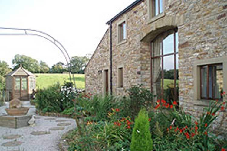 Foxhill Barn - Image 2 - UK Tourism Online