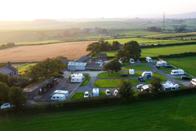 Laverick Caravan Site - Image 2 - UK Tourism Online