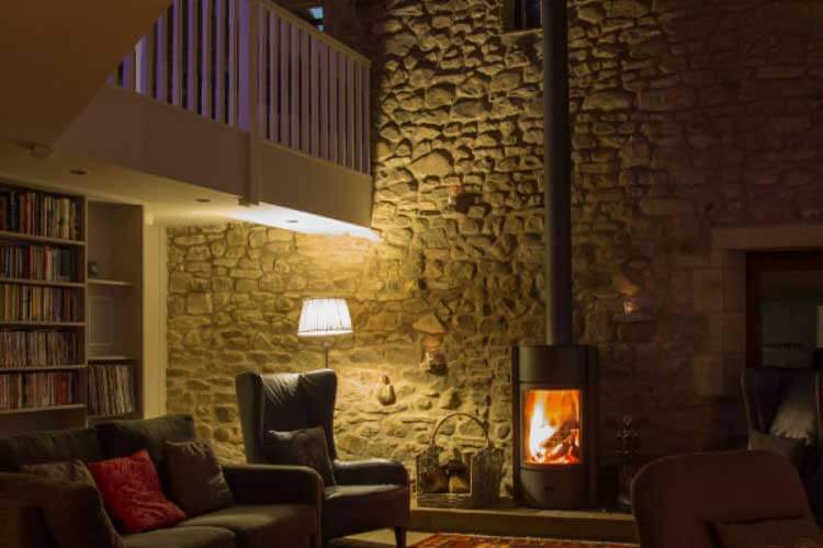 Laythams Holiday Lets Retreat - Laythams Farmhouse - Image 1 - UK Tourism Online